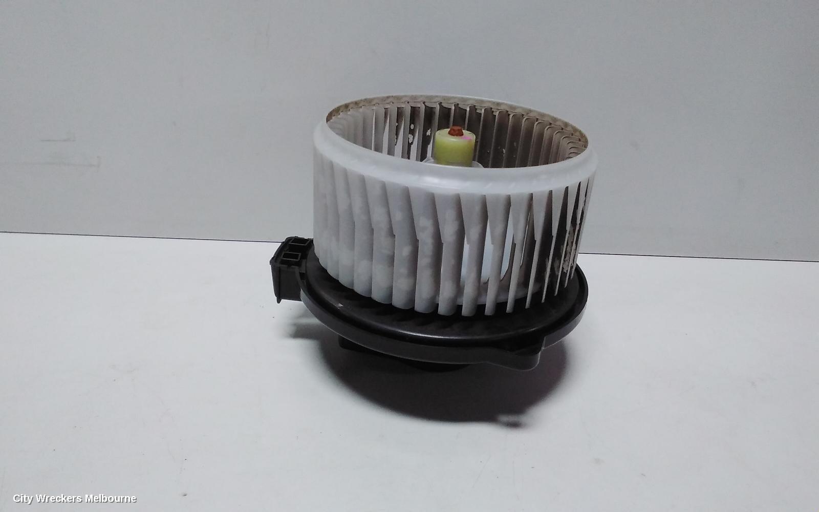 HOLDEN COMMODORE HEATER FAN MOTOR, VF, 05/2013 - 12/2017