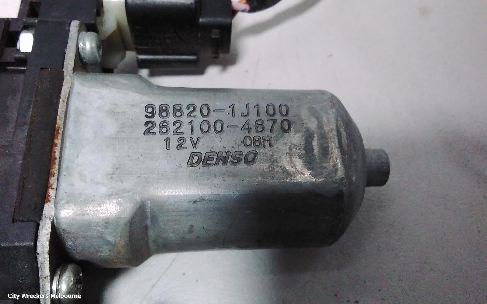 HYUNDAI I20 LEFT REAR WND REG/MOTOR, PB, 5DR HATCH, 07/2010 - 12/2015