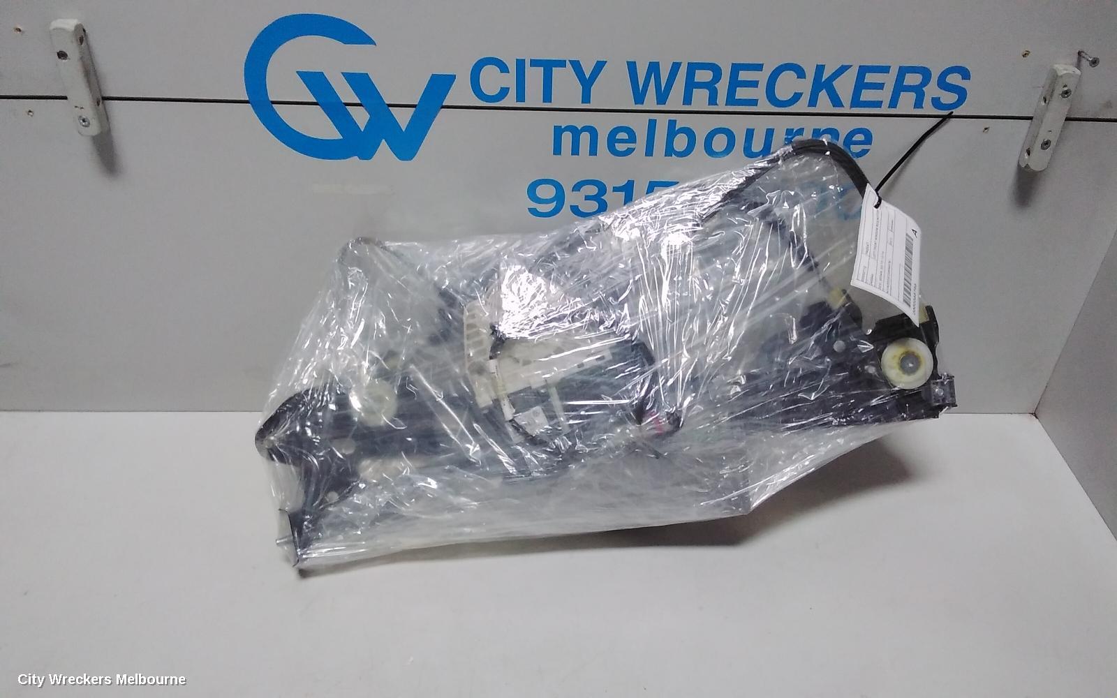 VOLKSWAGEN PASSAT LEFT FRONT WINDOW REG/MOTOR, 3CC, SEDAN, 03/2012 - 12/2016
