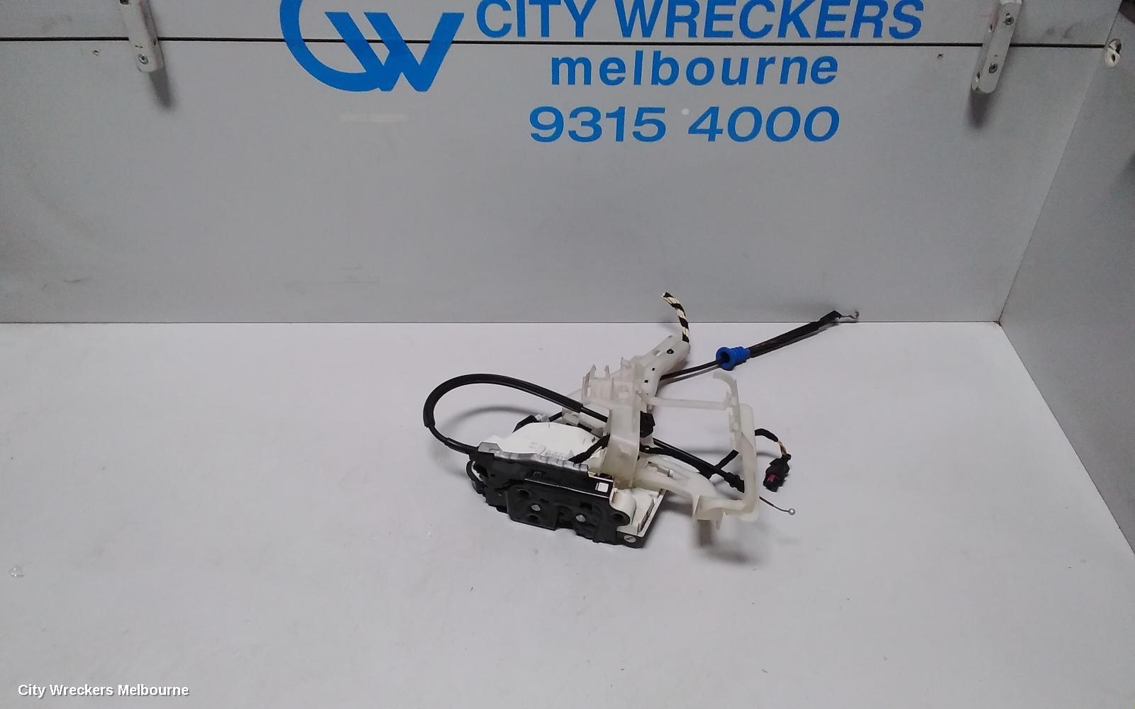 VOLKSWAGEN PASSAT DOOR/BOOT/GATE LOCK, LEFT FRONT DOOR LOCK, 3CC, SEDAN, W/ KEYLESS TYPE, 01/2009 - 12/2016