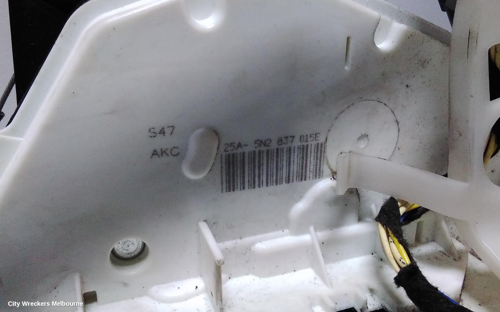 VOLKSWAGEN PASSAT DOOR/BOOT/GATE LOCK, LEFT FRONT DOOR LOCK, 3CC, SEDAN, W/ KEYLESS TYPE, 01/2009 - 12/2016