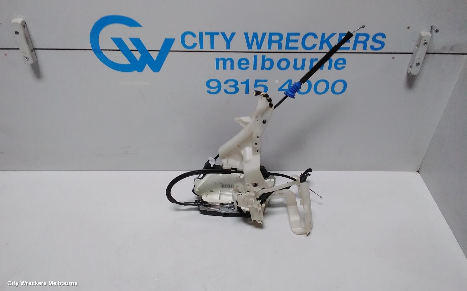 VOLKSWAGEN PASSAT DOOR/BOOT/GATE LOCK, LEFT FRONT DOOR LOCK, 3CC, SEDAN, W/ KEYLESS TYPE, 01/2009 - 12/2016