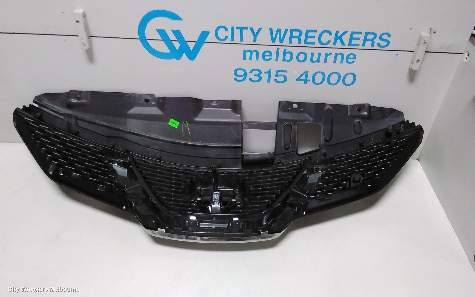 NISSAN QASHQAI GRILLE, RADIATOR GRILLE, J11, TI/TL, W/ CAMERA TYPE, 06/2014 - 09/2017