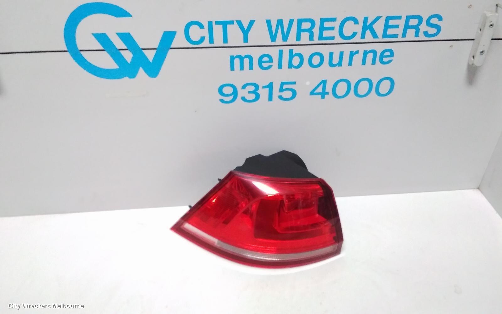 VOLKSWAGEN GOLF LEFT TAILLIGHT, GEN 7, WAGON ALLTRACK, NON LED TYPE, 05/2015 - 03/2017