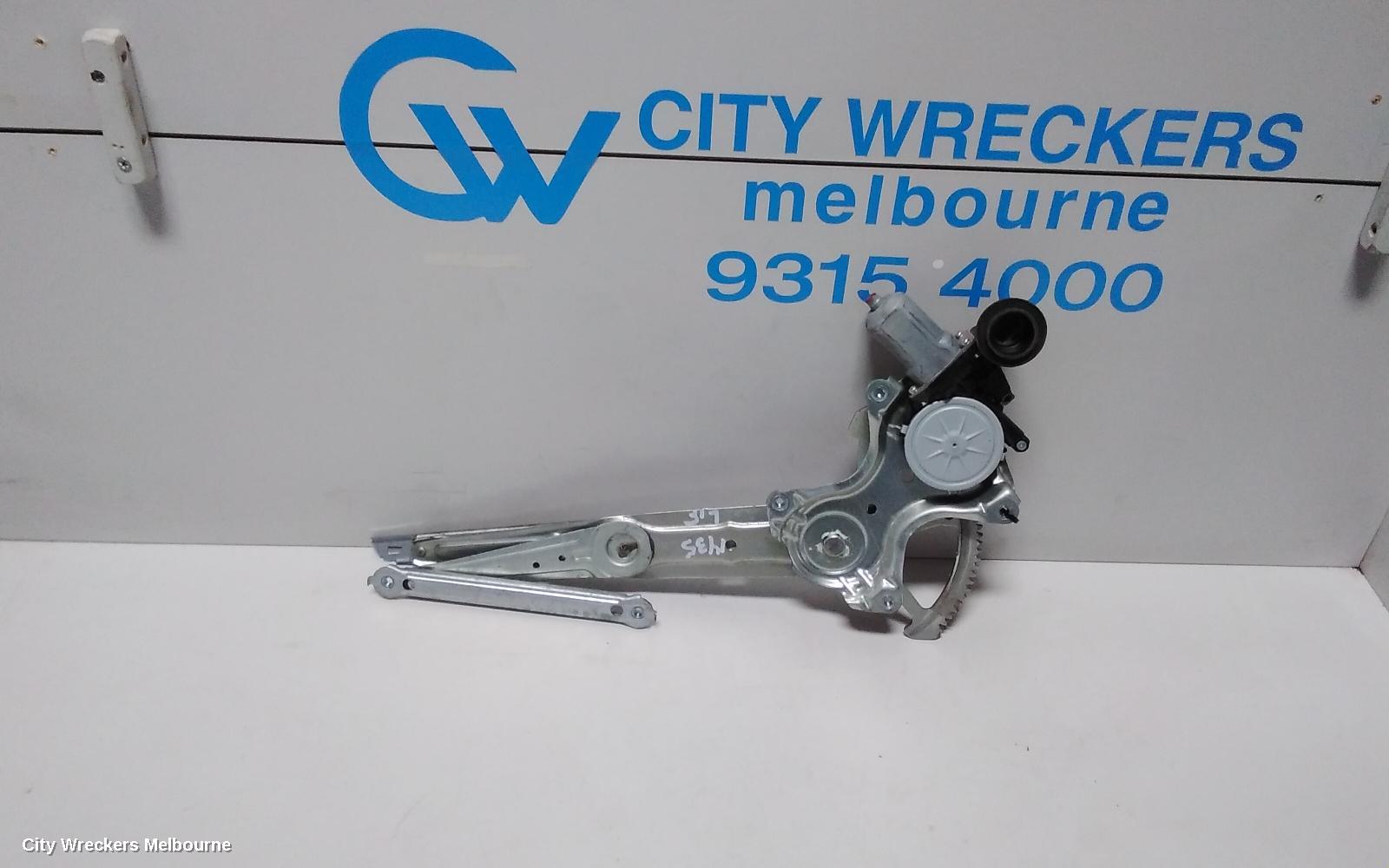 TOYOTA COROLLA LEFT FRONT WINDOW REG/MOTOR, ZRE182R, HATCH, 10/2012 - 12/2013