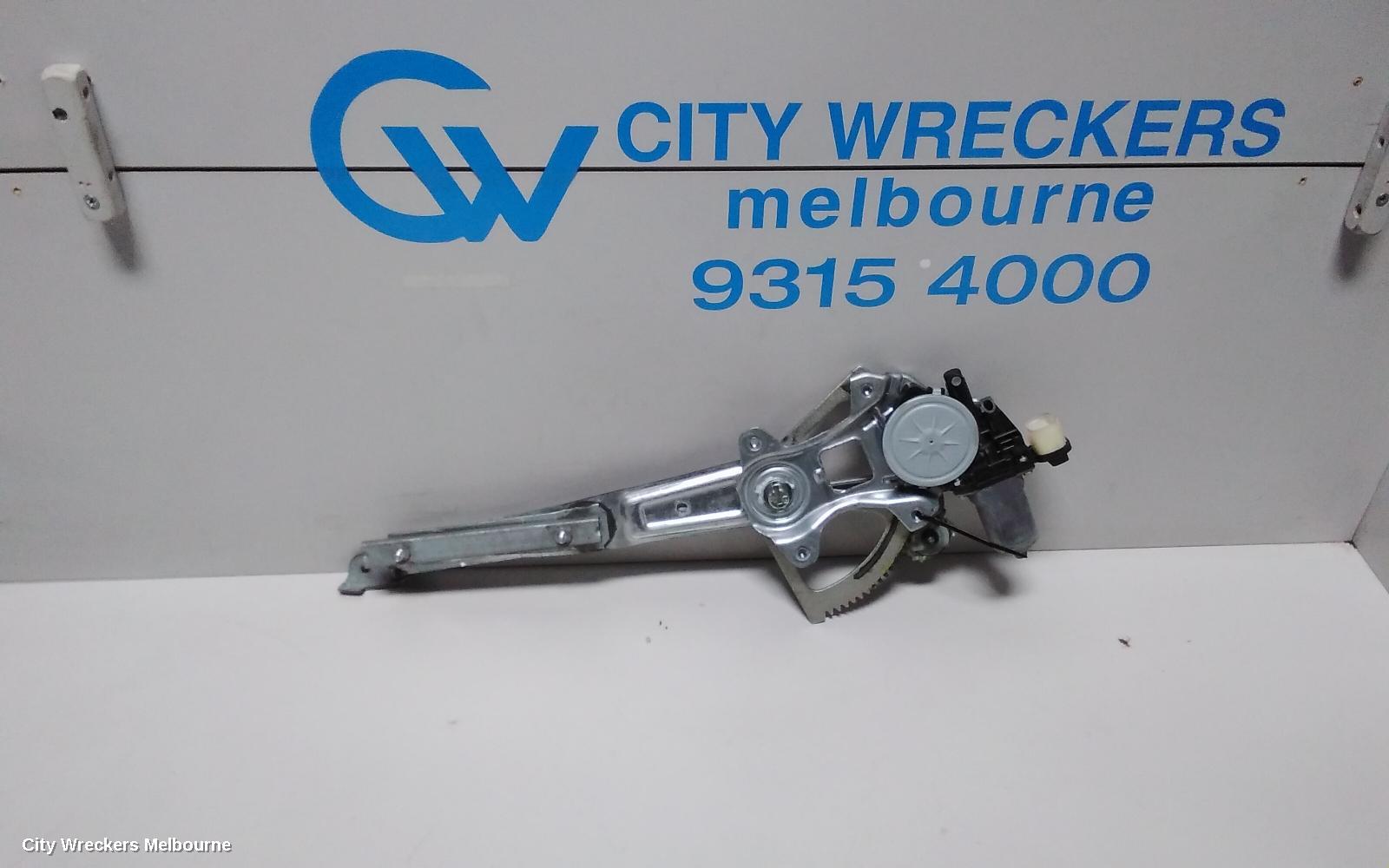 TOYOTA 86 RIGHT FRONT WINDOW REG/MOTOR, ZN6, 04/2012 - 03/2021