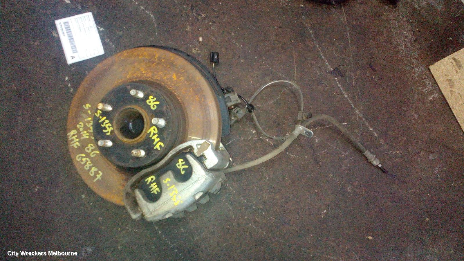 TOYOTA 86 RIGHT FRONT HUB ASSEMBLY, ZN6, GT, 277MM DIA DISC, 04/2012 ONWARDS