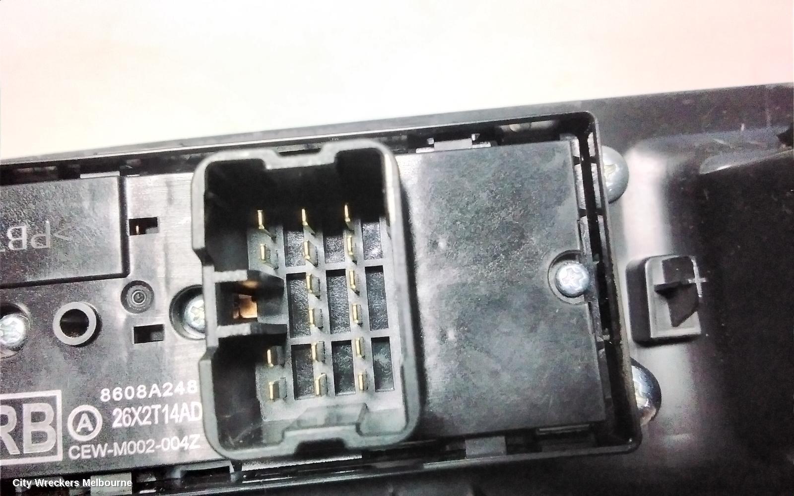 MITSUBISHI OUTLANDER PWR DR WIND SWITCH, RH FRONT (MASTER SWITCH), ZJ, 10/2012 - 03/2015