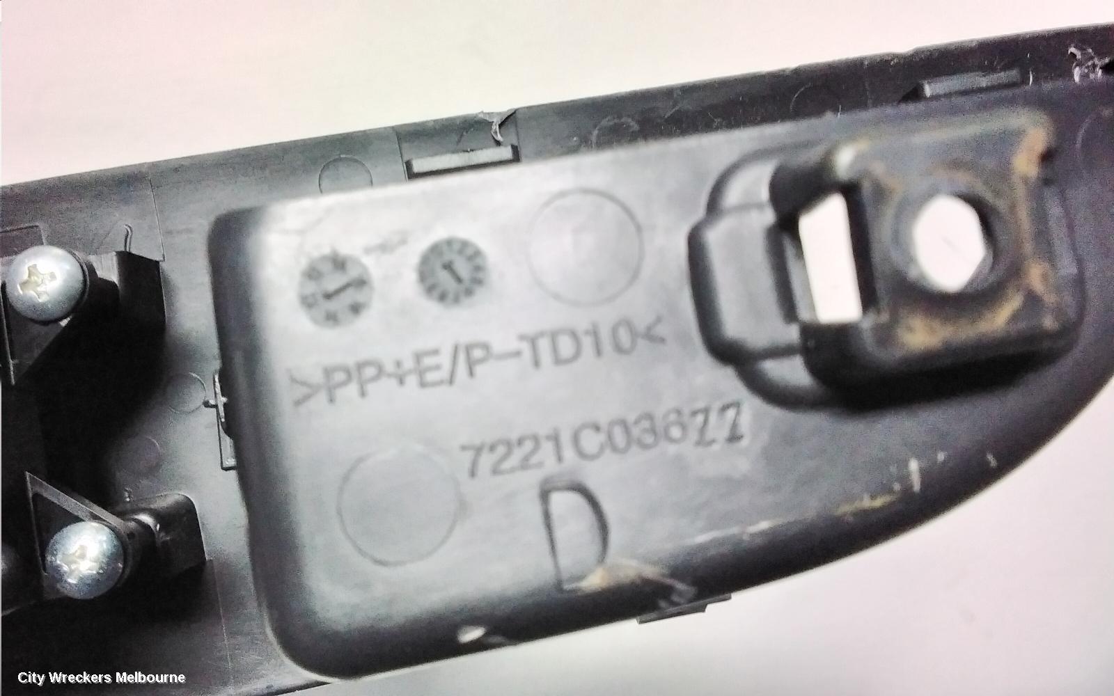 MITSUBISHI OUTLANDER PWR DR WIND SWITCH, RH FRONT (MASTER SWITCH), ZJ, 10/2012 - 03/2015