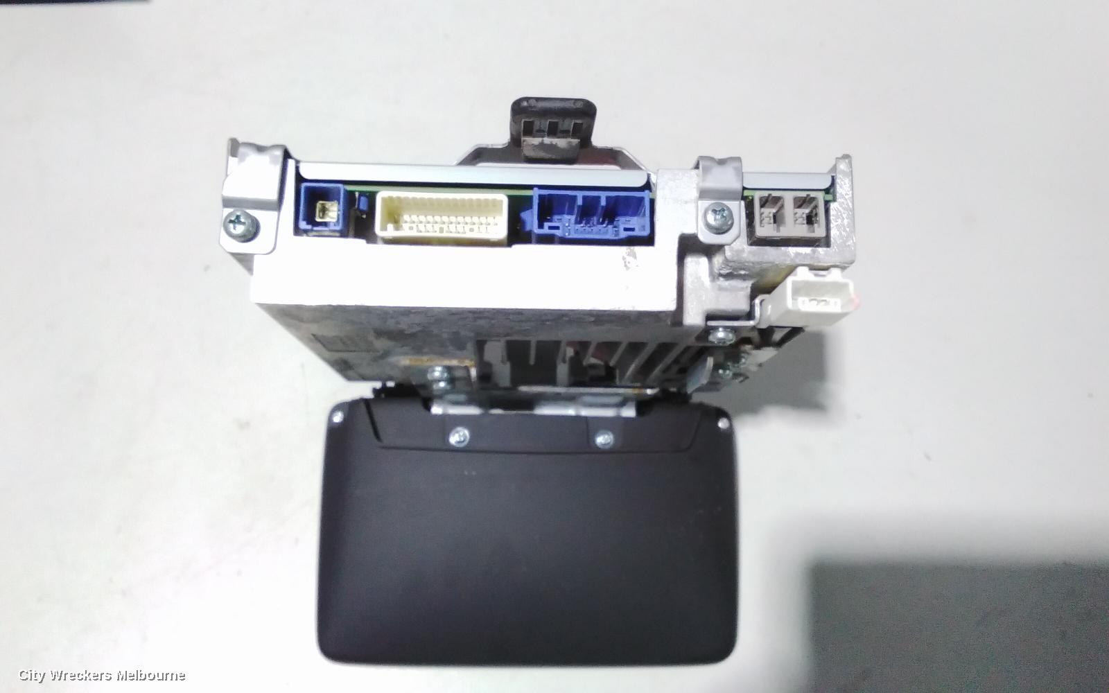 MAZDA CX3 RADIO/CD/DVD/SAT/TV, DISPLAY UNIT, DK, 03/2015 ONWARDS