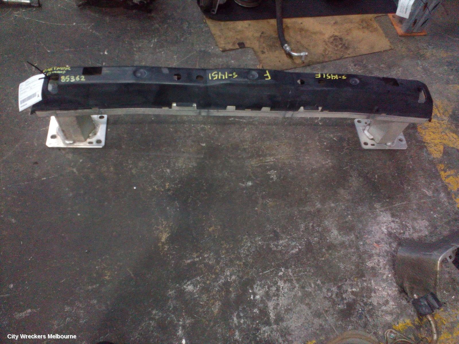 PEUGEOT PARTNER F/BAR REINFORC/BRACK, REINFORCEMENT, 09/2008 - 01/2015