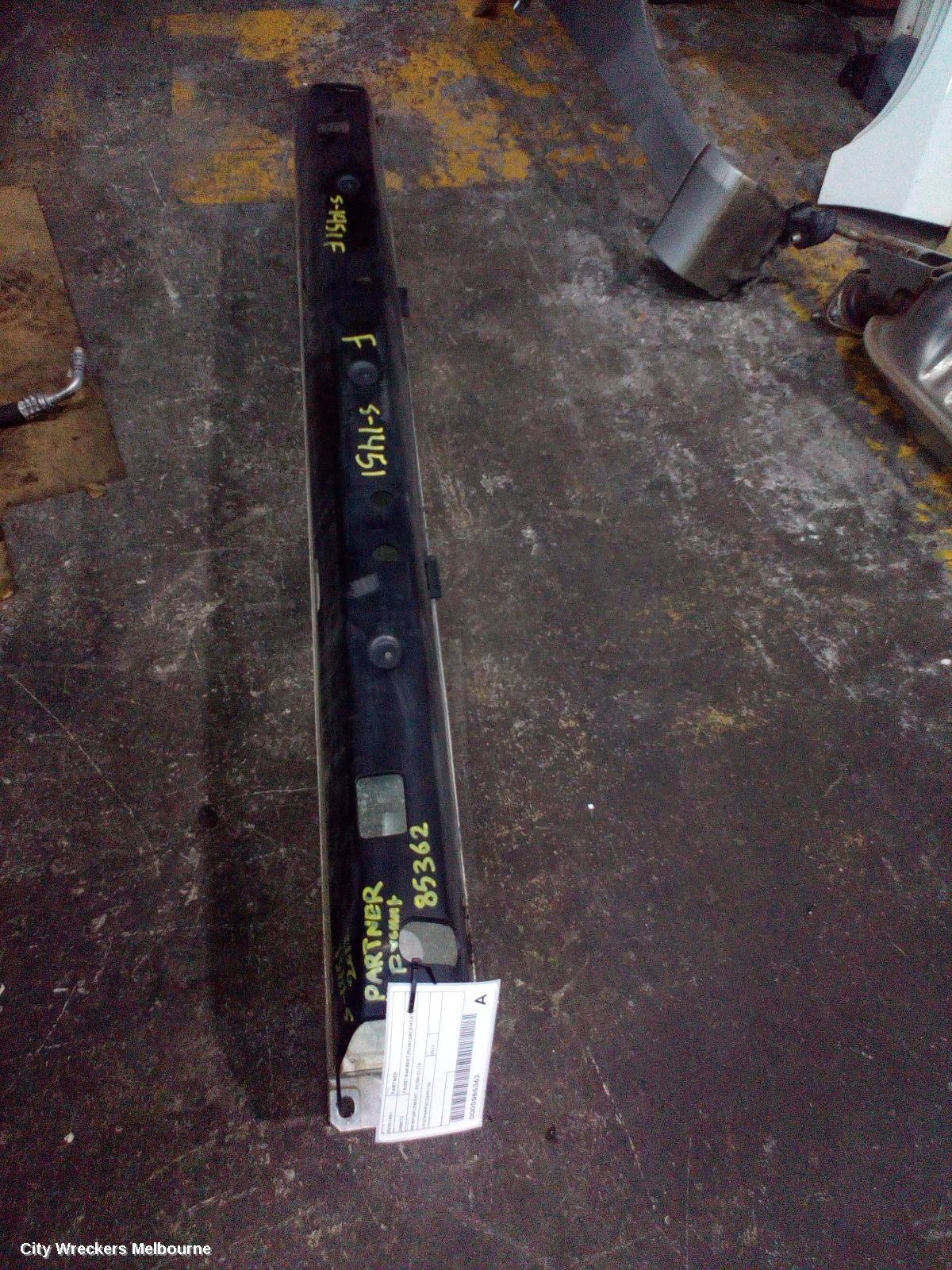 PEUGEOT PARTNER F/BAR REINFORC/BRACK, REINFORCEMENT, 09/2008 - 01/2015