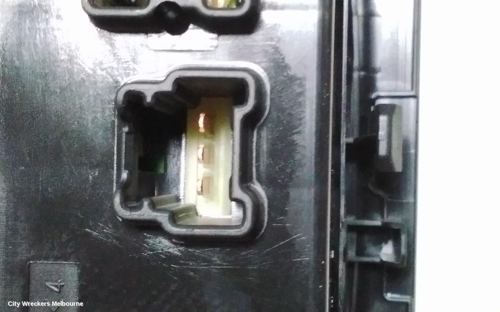 NISSAN QASHQAI PWR DR WIND SWITCH, RH FRONT (MASTER SWITCH), EARLY TYPE (ONLY DRIVERS DOOR AUTO TYPE), J11, 06/2014 - 06/2017
