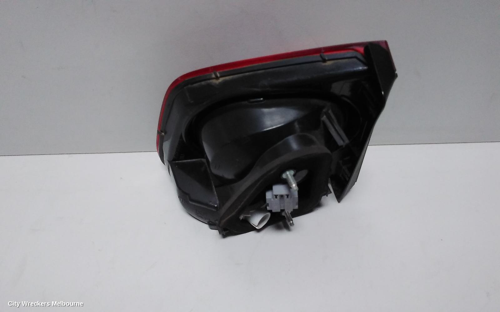 VOLKSWAGEN TIGUAN REAR GARNISH, TAILGATE LAMP (LH SIDE), 5N, 05/2008 - 06/2011