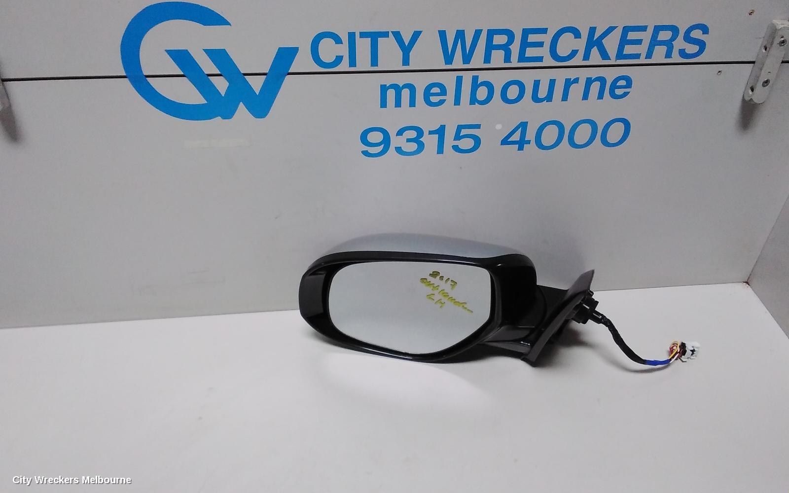 MITSUBISHI OUTLANDER LEFT DOOR MIRROR, ZK-ZL, W/ FLASHER, MANUAL FOLD, NON CAMERA TYPE, 07/2015 ONWARDS