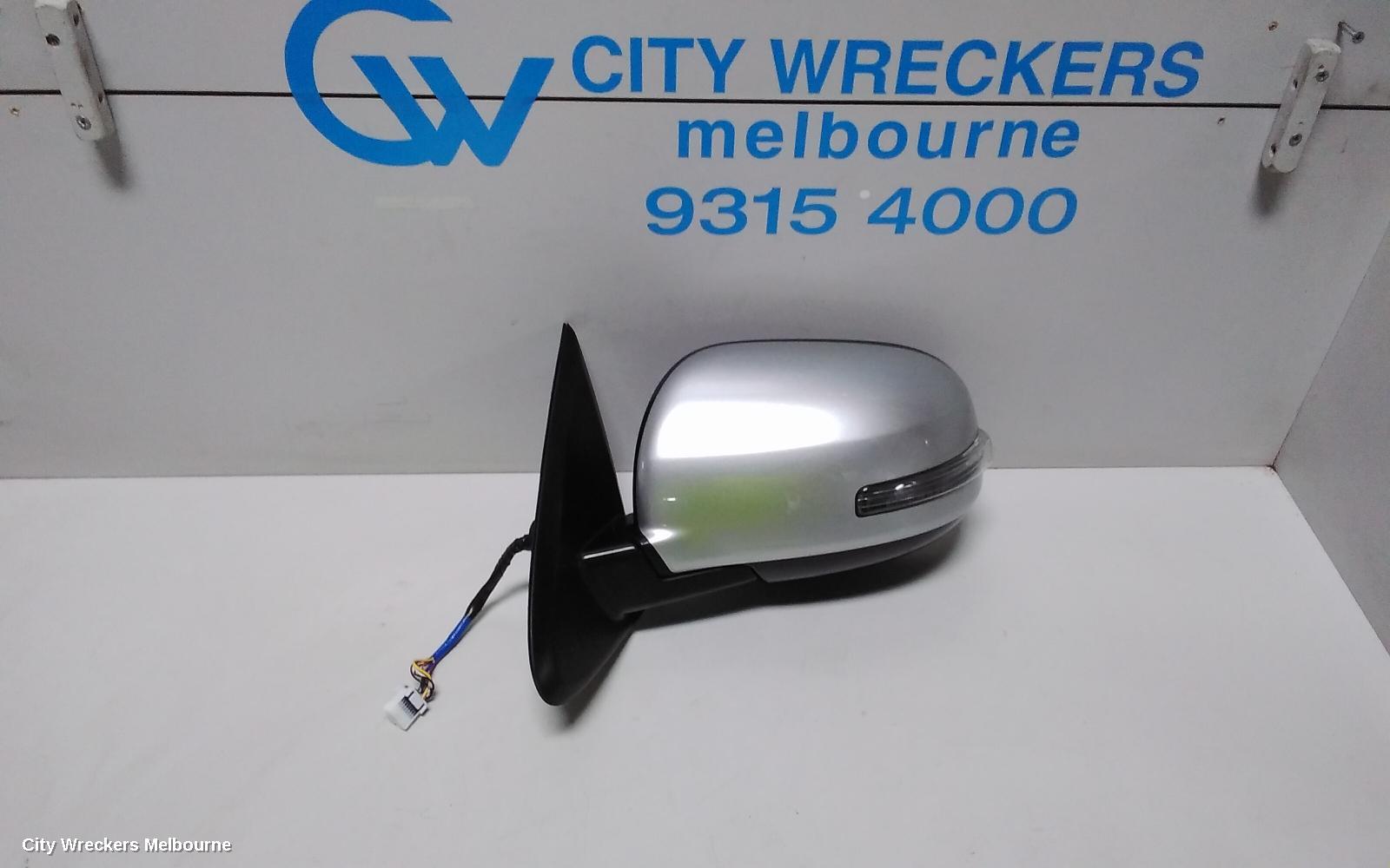 MITSUBISHI OUTLANDER LEFT DOOR MIRROR, ZK-ZL, W/ FLASHER, MANUAL FOLD, NON CAMERA TYPE, 07/2015 ONWARDS