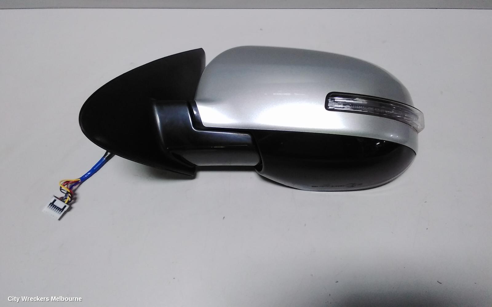 MITSUBISHI OUTLANDER LEFT DOOR MIRROR, ZK-ZL, W/ FLASHER, MANUAL FOLD, NON CAMERA TYPE, 07/2015 ONWARDS