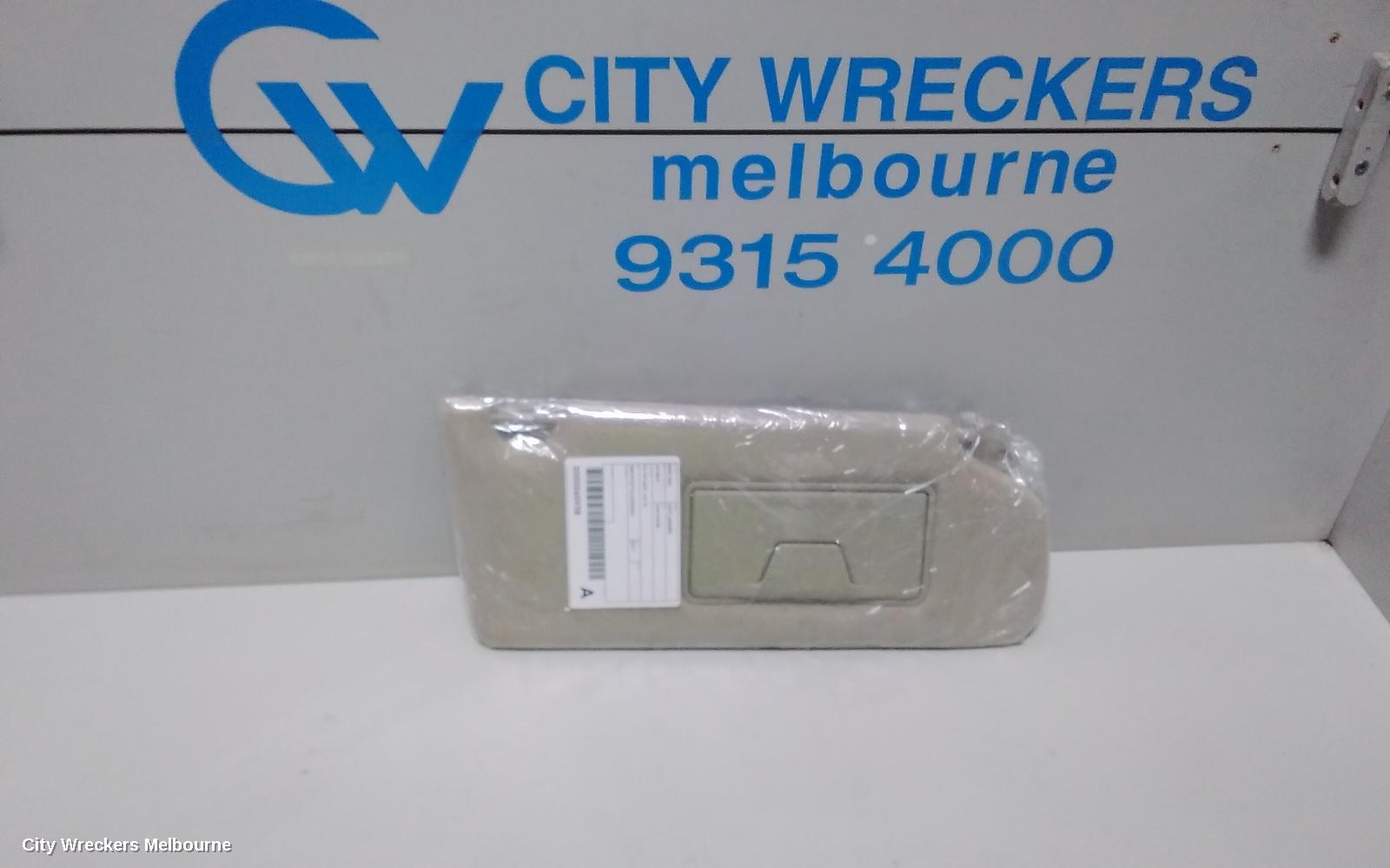 MITSUBISHI OUTLANDER SUNVISOR, ZK-ZL, RH SIDE, 04/2015 ONWARDS