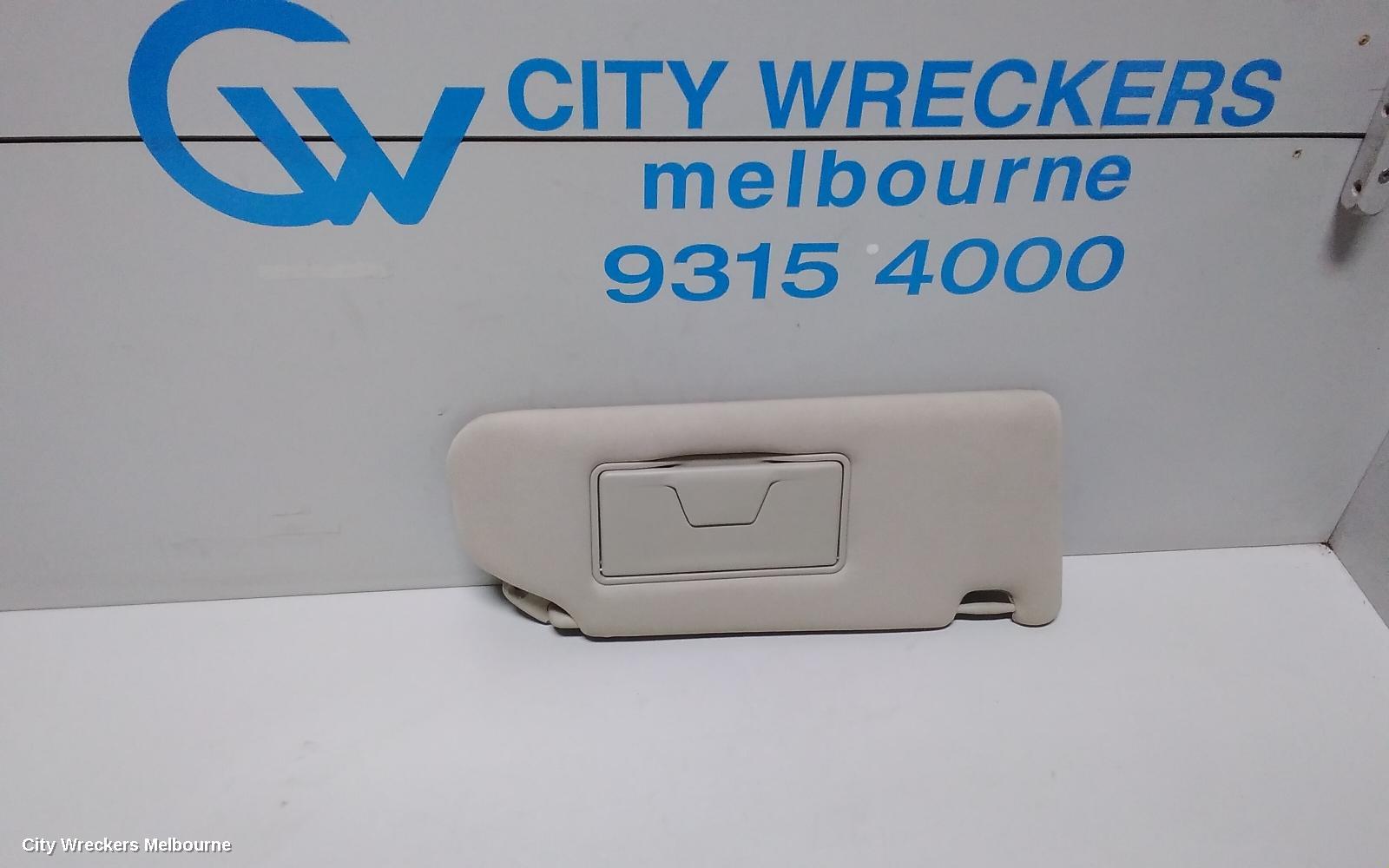 MITSUBISHI OUTLANDER SUNVISOR, ZK-ZL, RH SIDE, 04/2015 ONWARDS