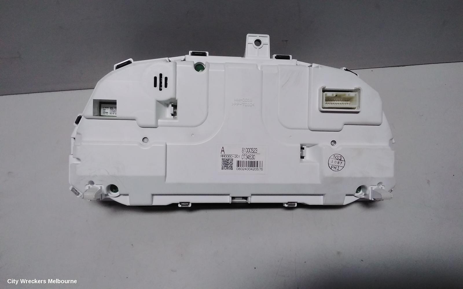 MITSUBISHI OUTLANDER INSTRUMENT CLUSTER, PETROL, PHEV, ZK, 07/2015 ONWARDS