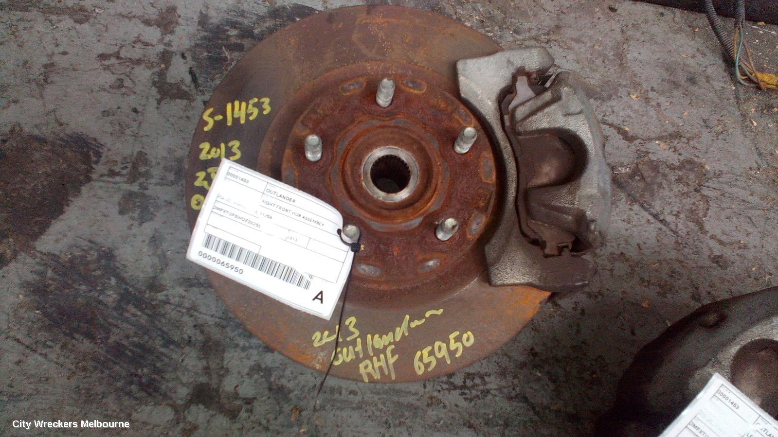 MITSUBISHI OUTLANDER RIGHT FRONT HUB ASSEMBLY, ZG-ZL, FWD/AWD, 11/2006 ONWARDS