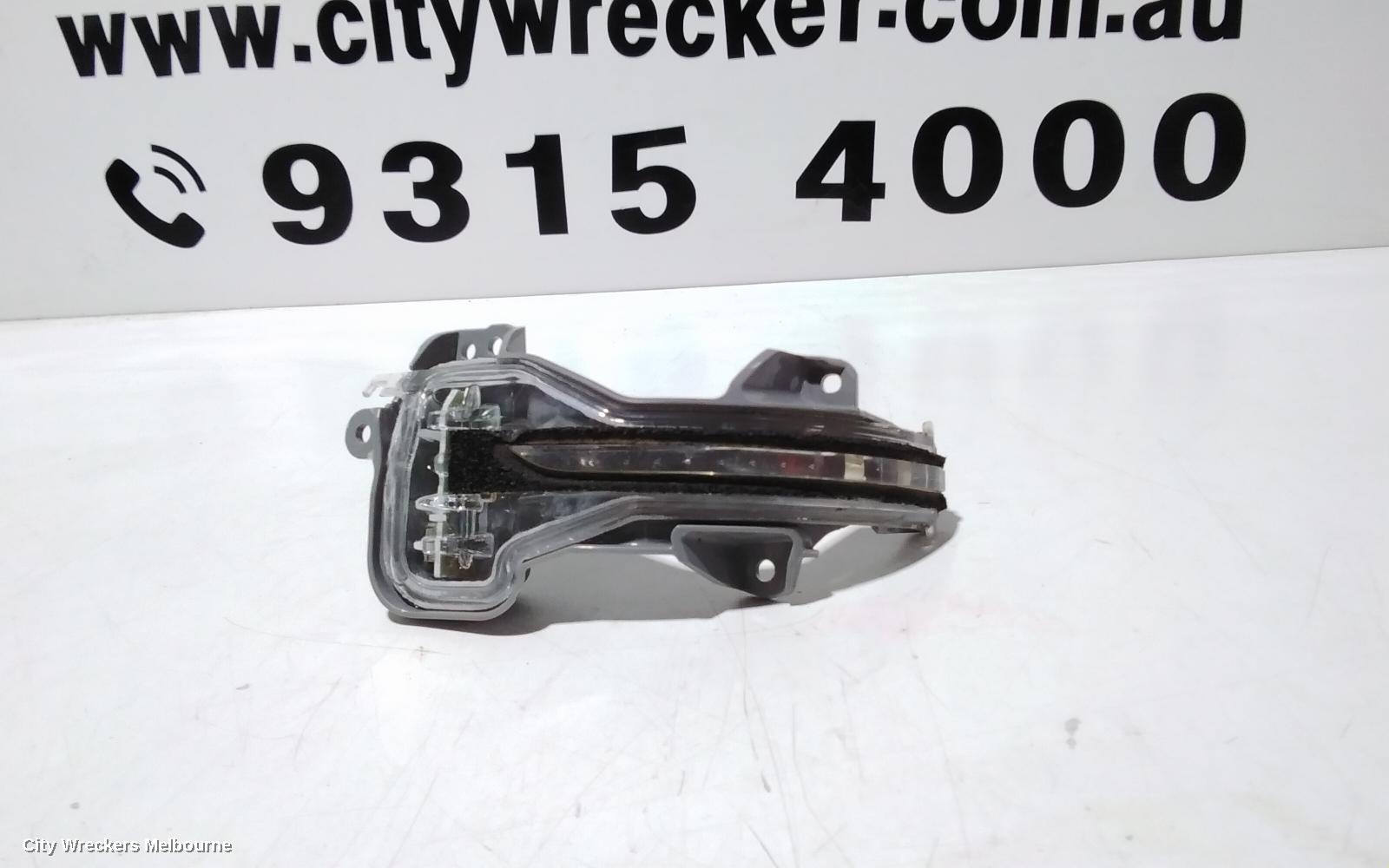 HONDA JAZZ RIGHT DOOR MIRROR, GK/GF, VTI, 07/2014 ONWARDS