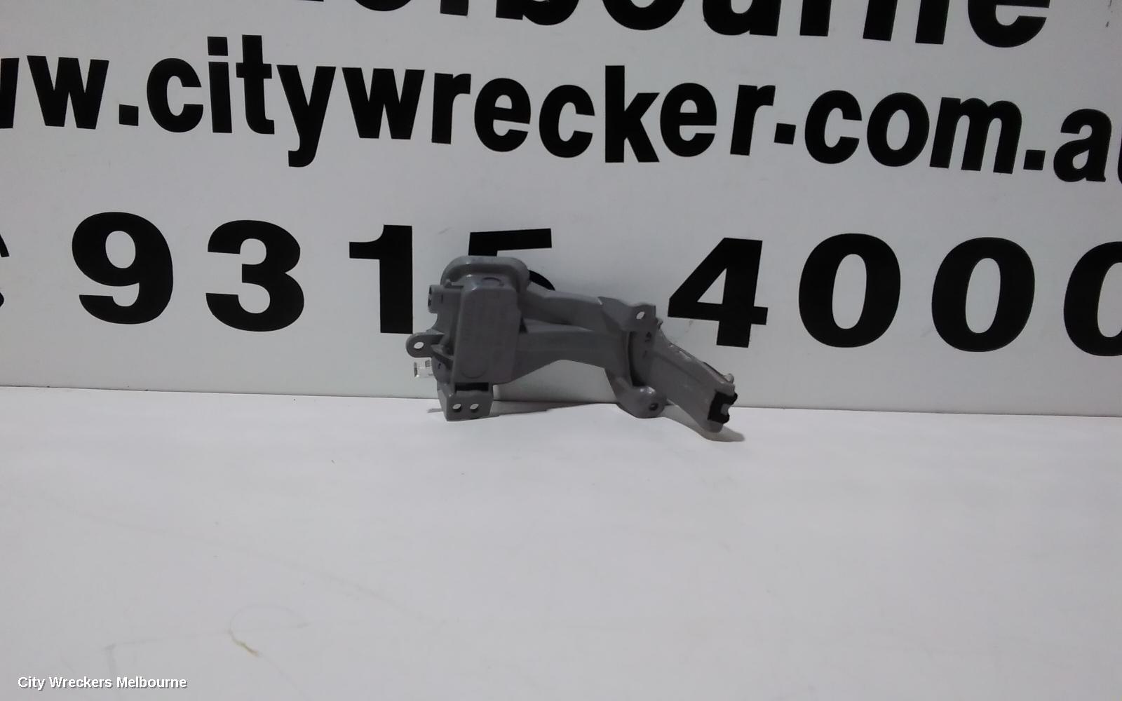 HONDA JAZZ RIGHT DOOR MIRROR, GK/GF, VTI, 07/2014 ONWARDS