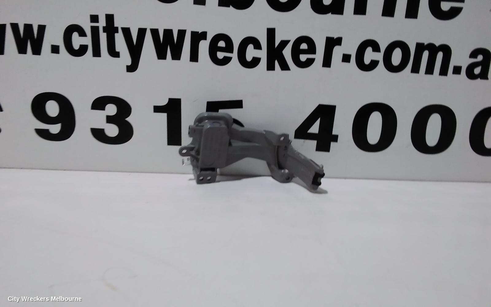 HONDA JAZZ RIGHT DOOR MIRROR, GK/GF, VTI, 07/2014 ONWARDS