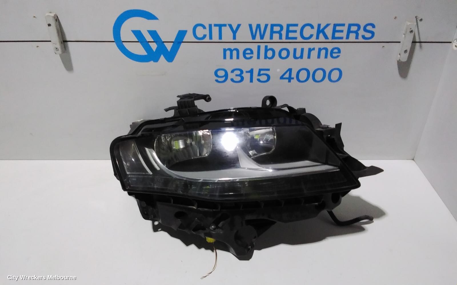 AUDI A4 RIGHT HEADLAMP, B8 8K, HALOGEN TYPE, 02/2008 - 06/2012