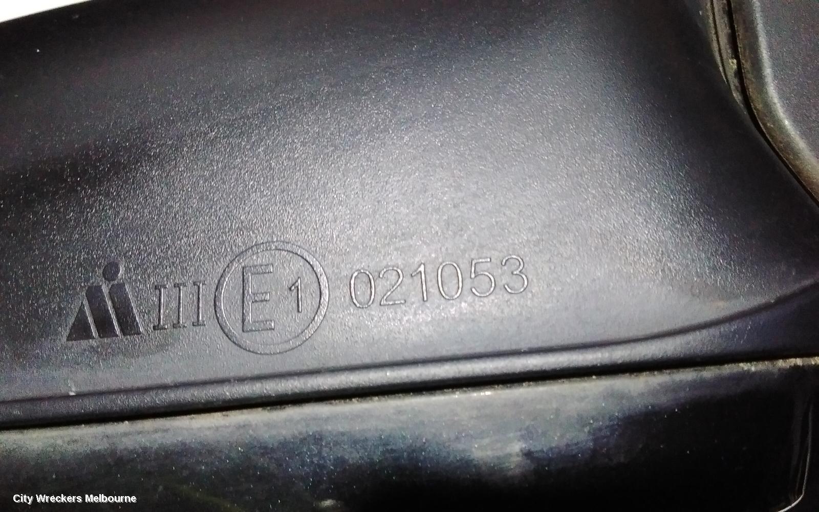 AUDI A4 RIGHT DOOR MIRROR, B8 8K, A4, POWER FOLD, NO LANE CHANGE ASSIST TYPE, 05/2009 - 09/2015