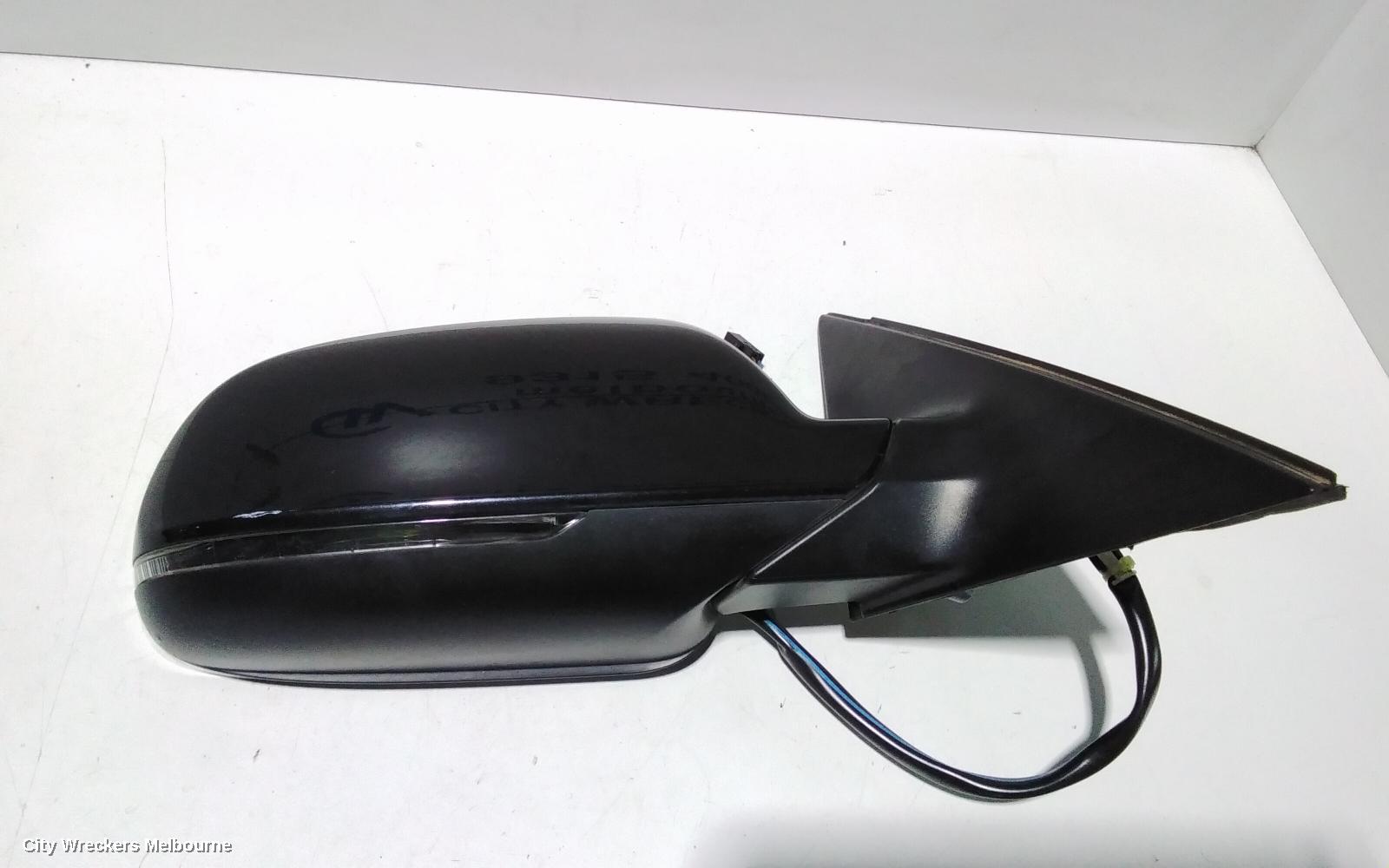 AUDI A4 RIGHT DOOR MIRROR, B8 8K, A4, POWER FOLD, NO LANE CHANGE ASSIST TYPE, 05/2009 - 09/2015