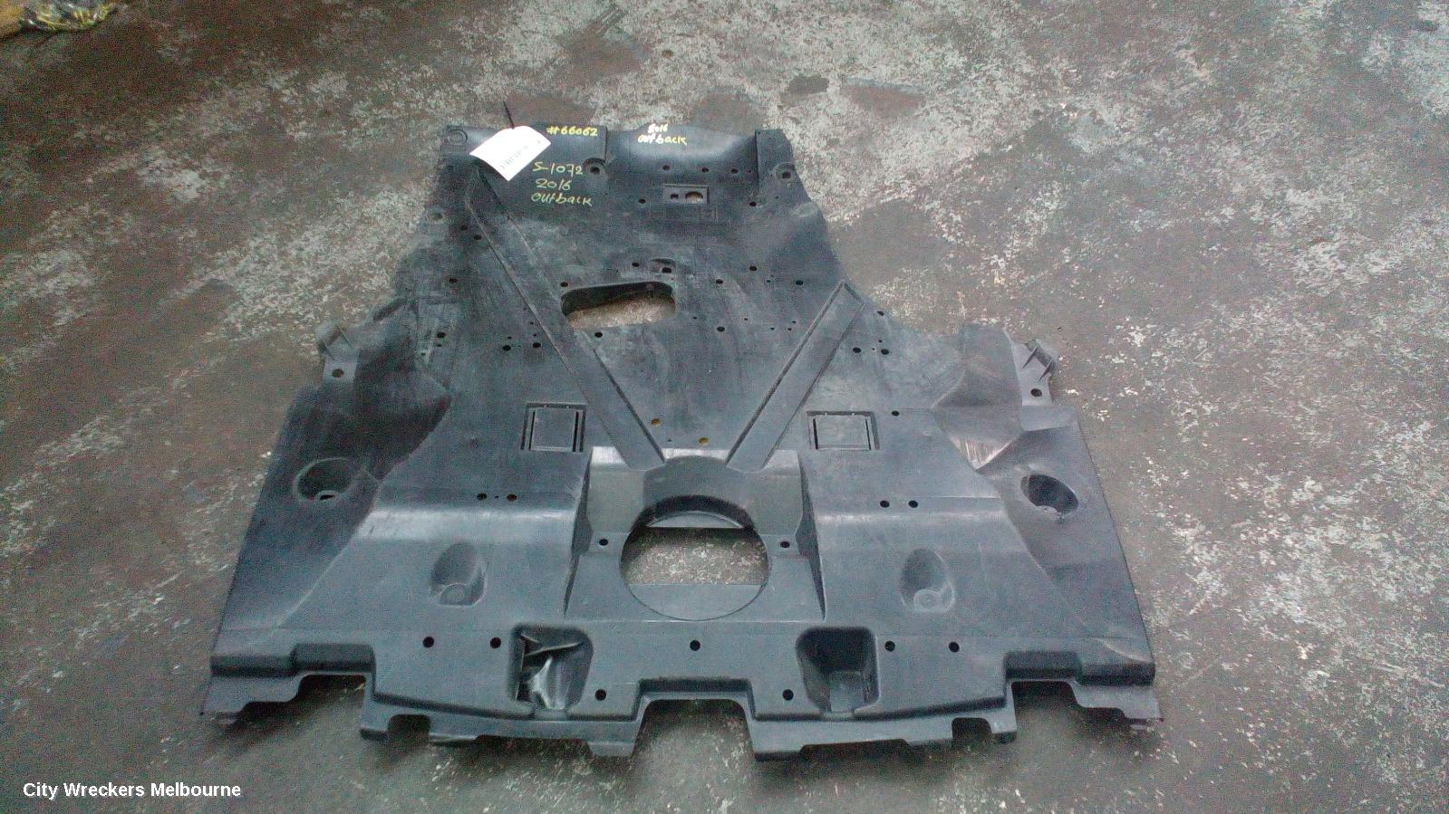 SUBARU OUTBACK ENGINE COVER, PETROL, 3.6, EZ36, 6TH GEN, 08/2014 - 12/2020