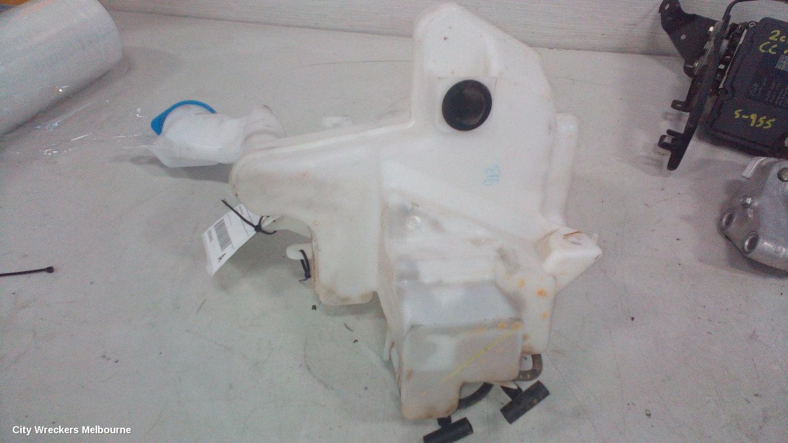 HONDA JAZZ WASHER BOTTLE, GK/GF, 07/2014 ONWARDS