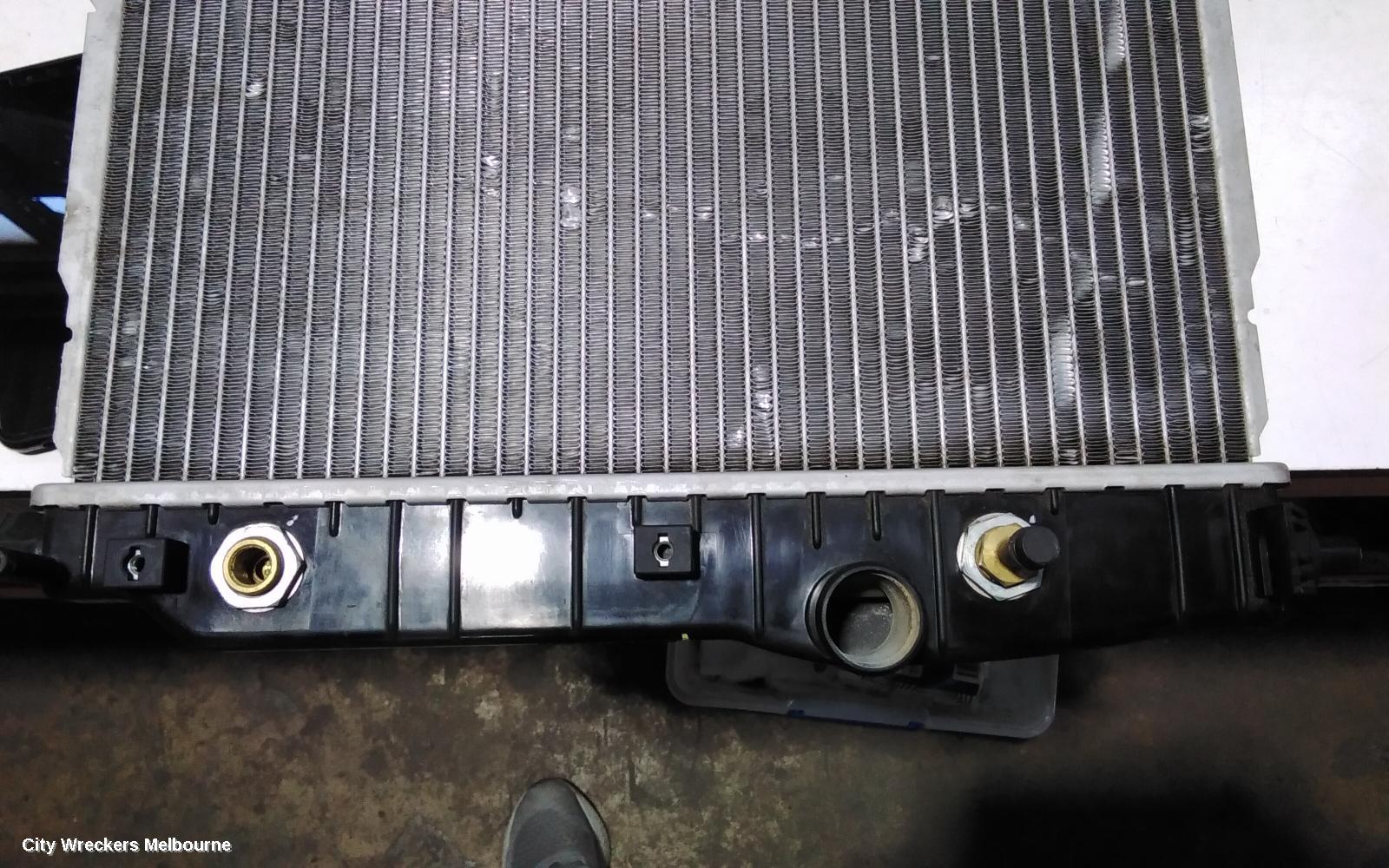 HOLDEN BARINA RADIATOR, MANUAL, 1.6 F16D3, TK, 12/2005 - 06/2008