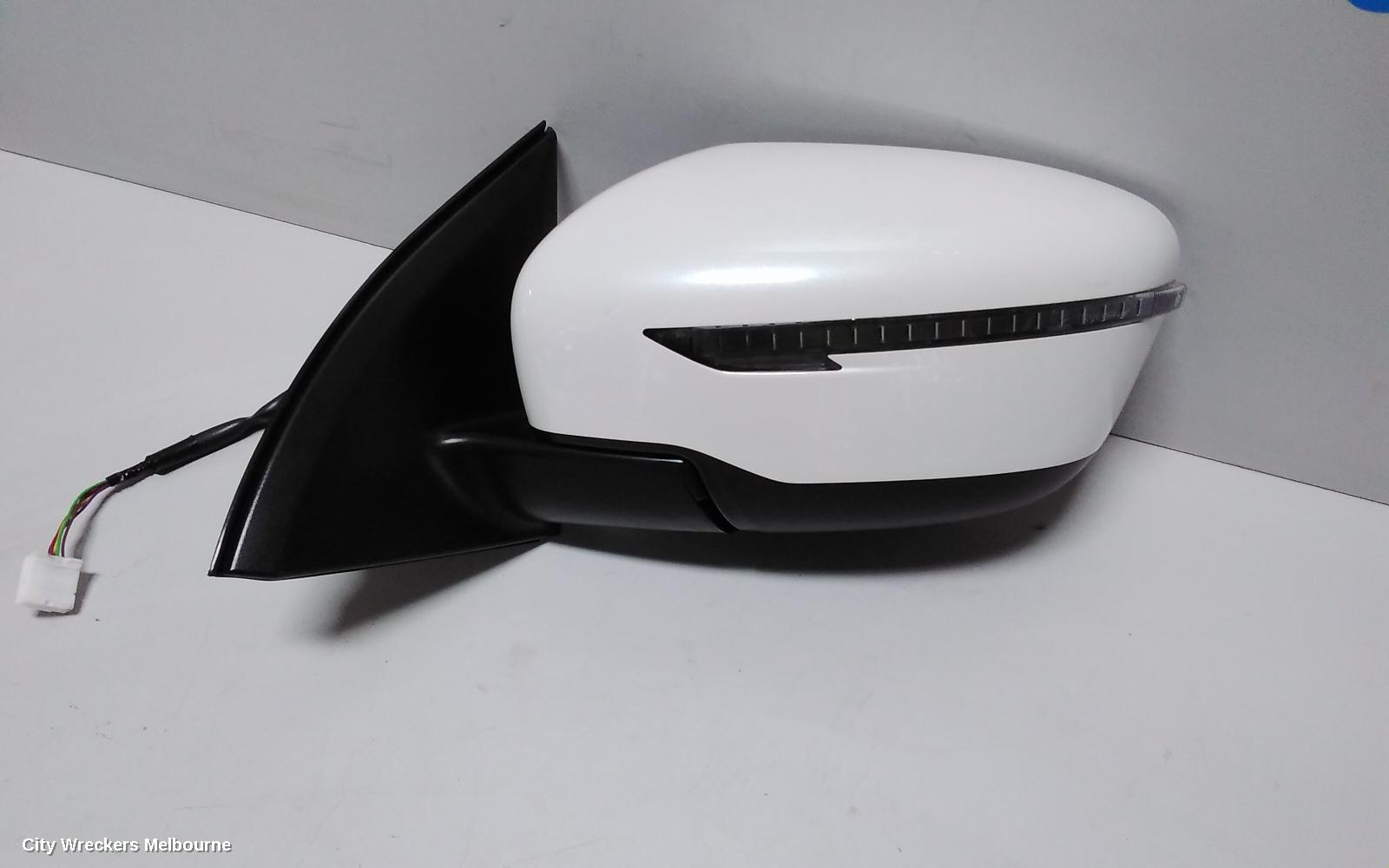 NISSAN QASHQAI LEFT DOOR MIRROR, J11, ST, MANUAL FOLD, NON CAMERA TYPE, 07/2017 - 07/2021