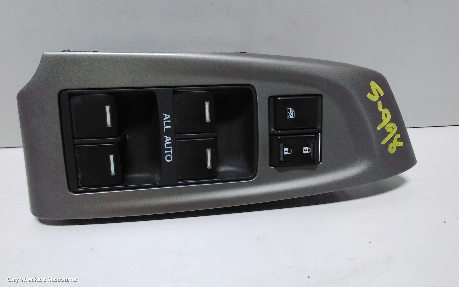 HONDA ACCORD PWR DR WIND SWITCH, RH FRONT (MASTER SWITCH), 8TH GEN, EURO (VIN JHMCU), BASE, 06/2008 - 12/2009