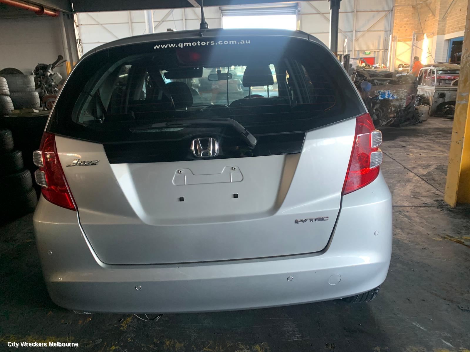 HONDA JAZZ RIGHT HEADLAMP, GE, 08/2008 - 03/2011