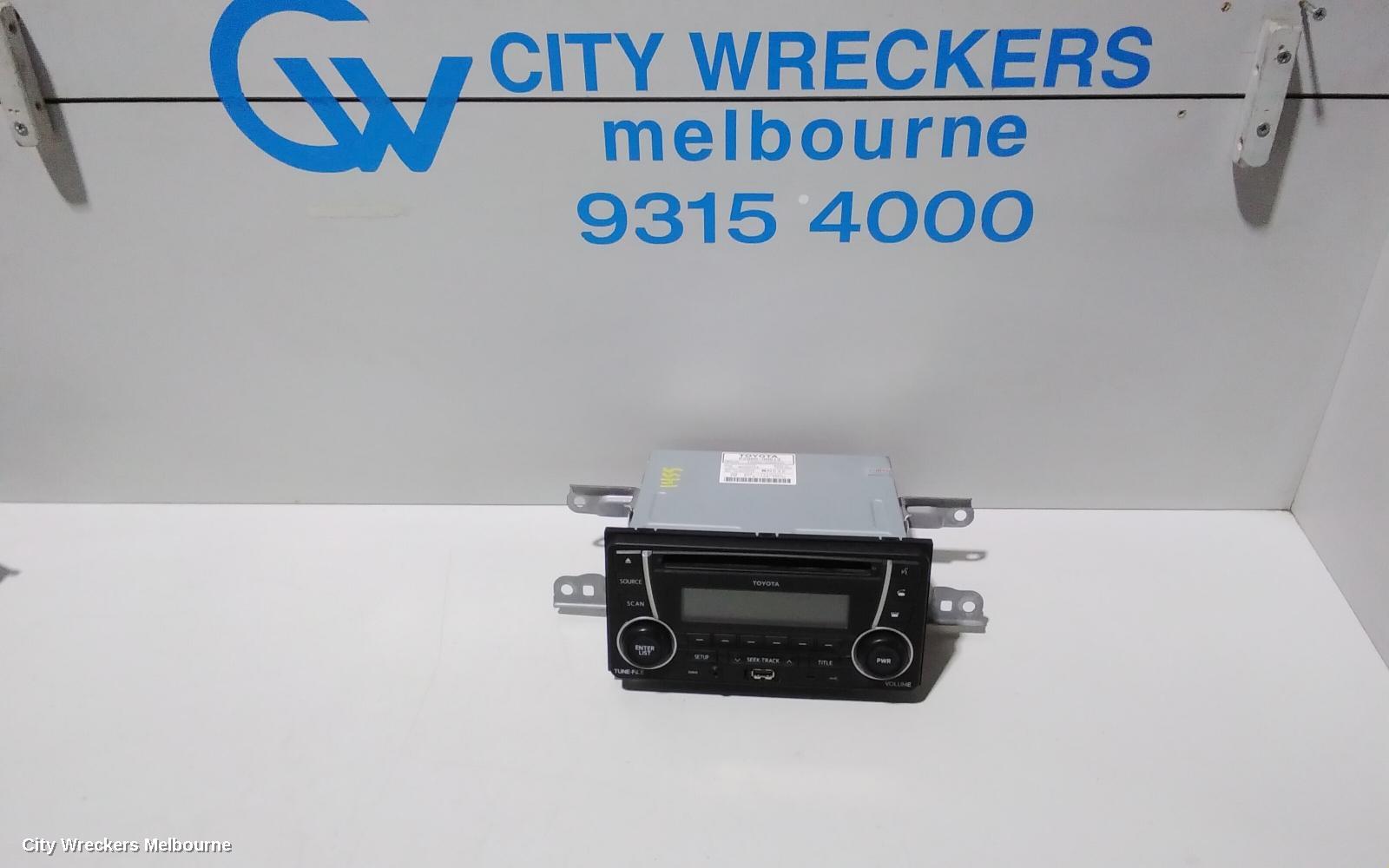 TOYOTA YARIS RADIO/CD/DVD/SAT/TV, SINGLE DISC CD PLAYER (P/N ON FACE 22842), NCP13#, 08/2011 - 12/2019