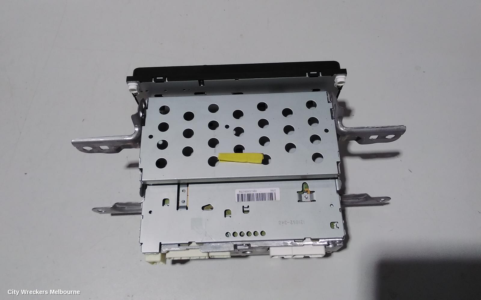 TOYOTA YARIS RADIO/CD/DVD/SAT/TV, SINGLE DISC CD PLAYER (P/N ON FACE 22842), NCP13#, 08/2011 - 12/2019