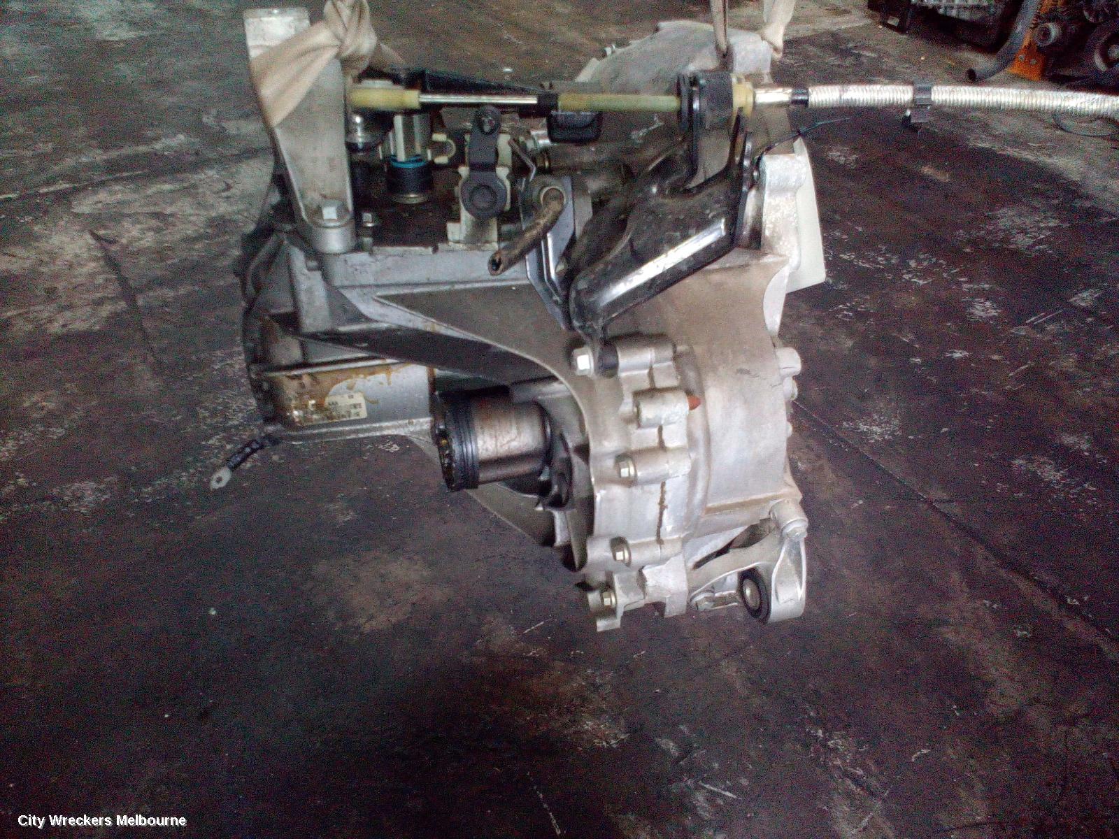 FORD FOCUS TRANS/GEARBOX, MANUAL, PETROL, 2.0, LW, 05/2011 - 08/2015