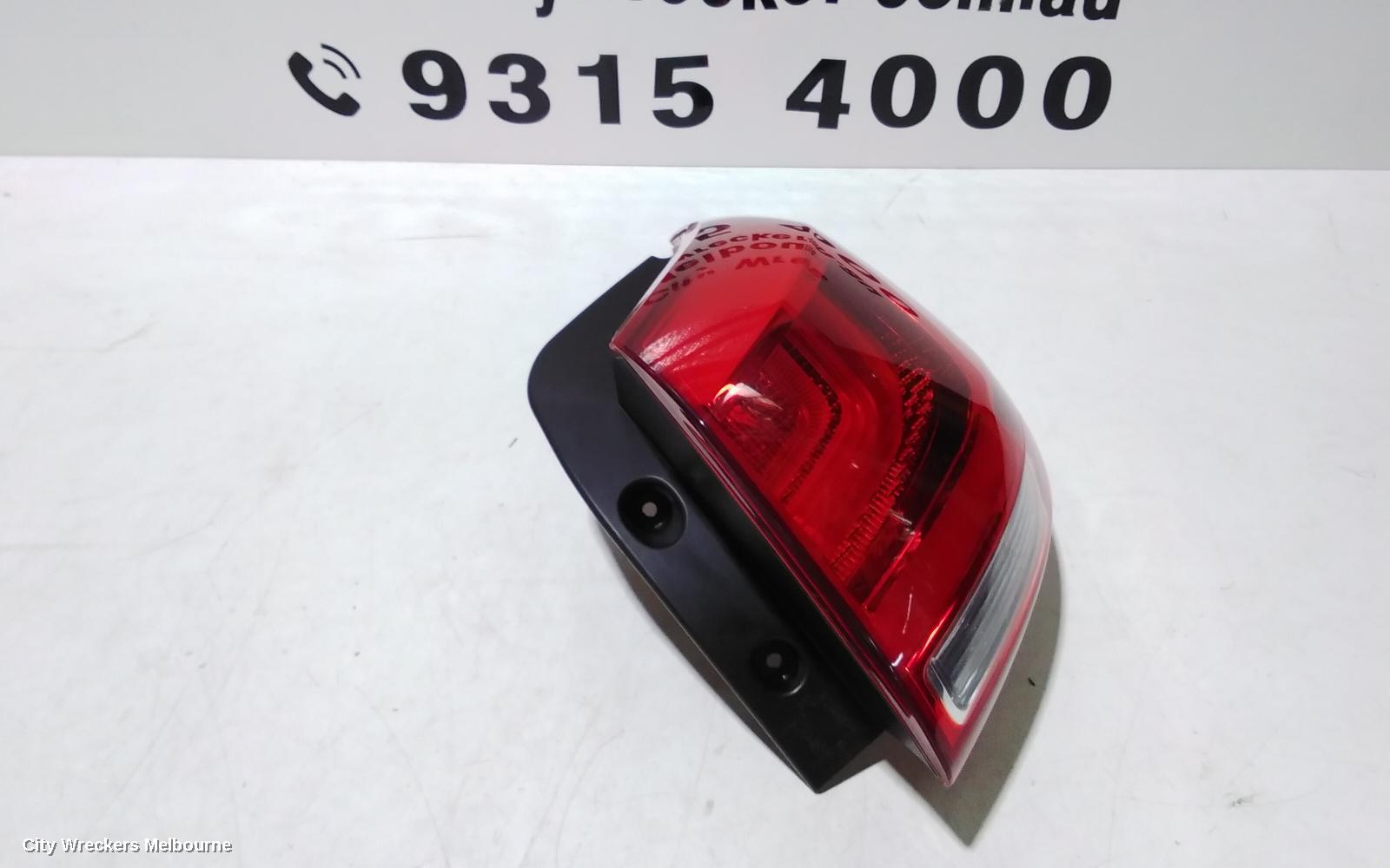 KIA SPORTAGE RIGHT TAILLIGHT, SL, IN BODY, PLATINUM, 05/2014 - 10/2015