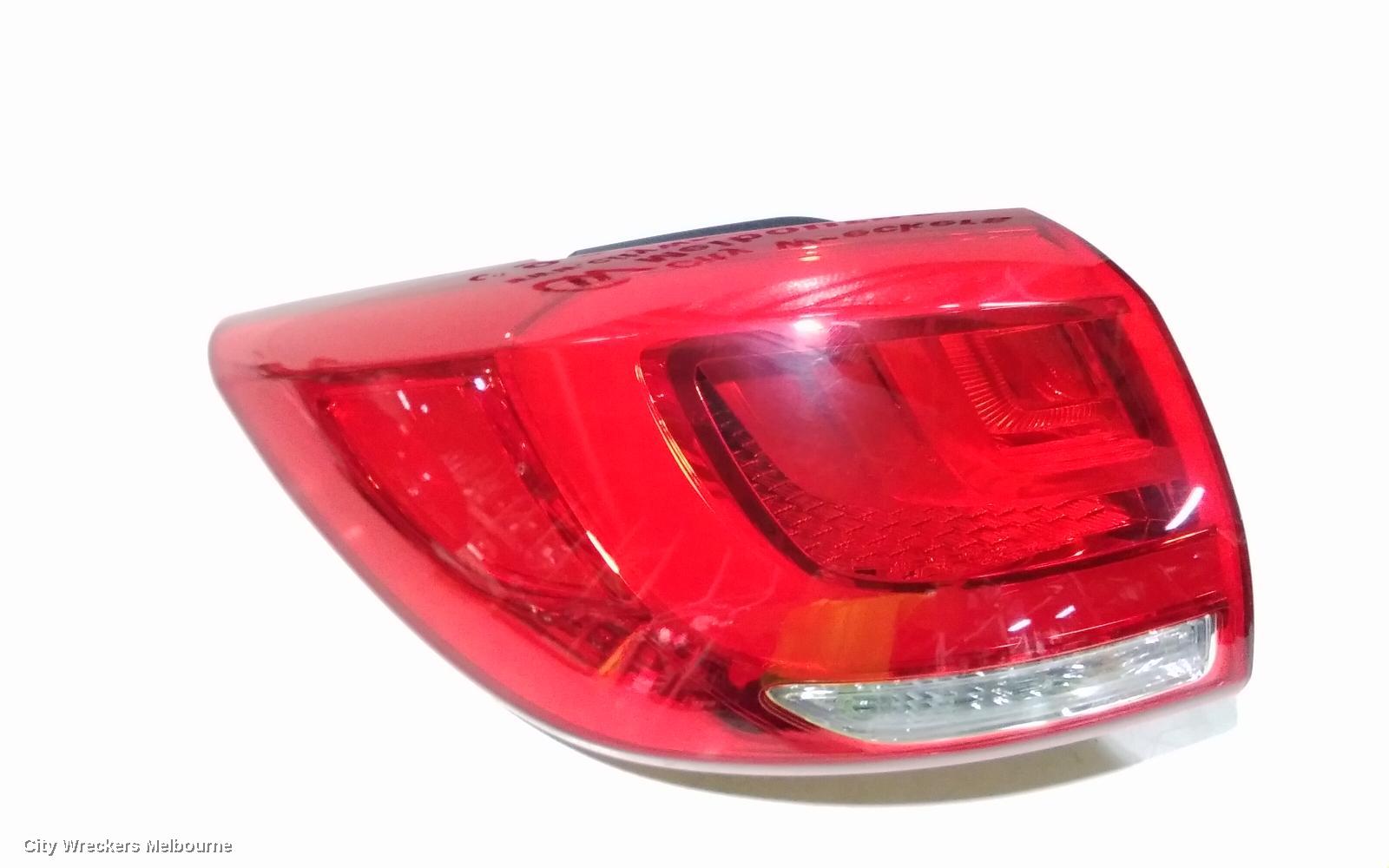 KIA SPORTAGE LEFT TAILLIGHT, SL, IN BODY, PLATINUM, 05/2014 - 10/2015