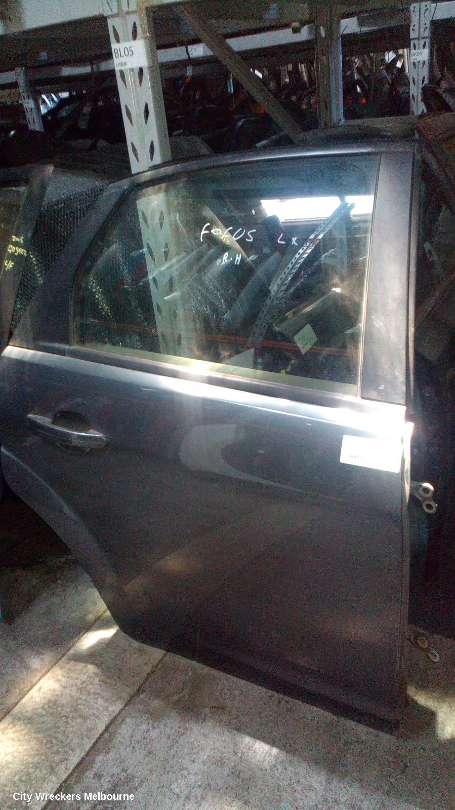 FORD FOCUS RIGHT REAR DOOR, LS, NON MOULD TYPE, 06/2005 - 06/2007
