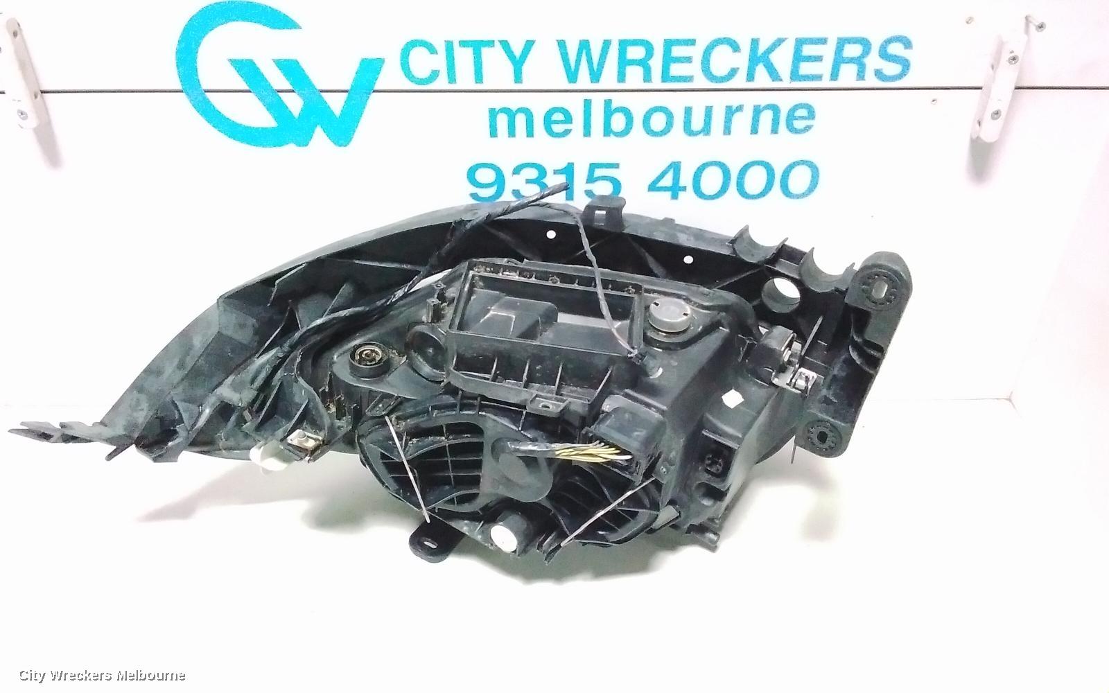 BMW 1 SERIES RIGHT HEADLAMP, E87, HATCH, 10/2004 - 01/2007