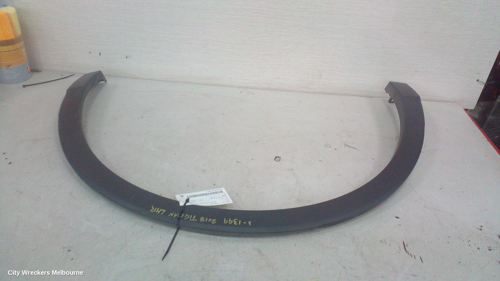 VOLKSWAGEN TIGUAN WHEEL ARCH FLARE, LH REAR, 5NA, 06/2016 ONWARDS