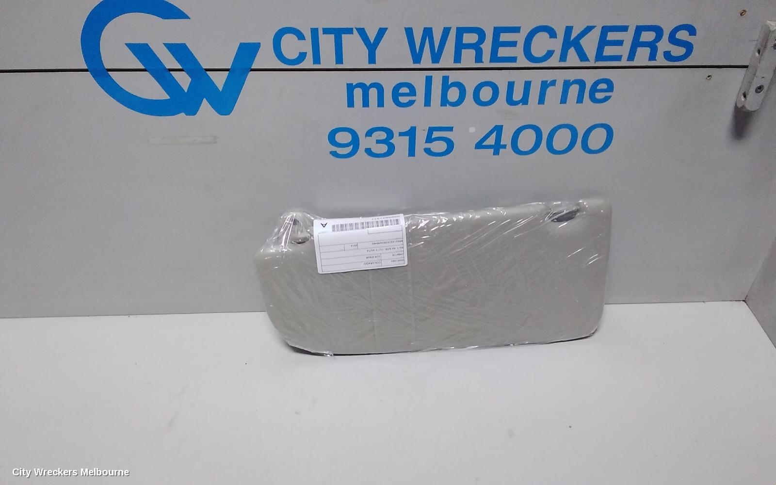HOLDEN COLORADO SUNVISOR, RG 7, RH SIDE, 12/2012 - 06/2016