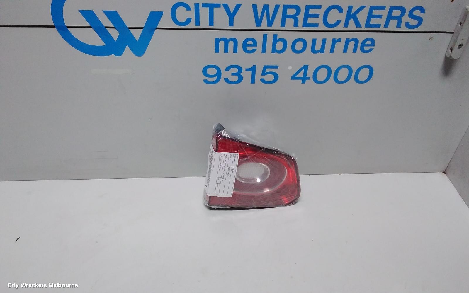 VOLKSWAGEN TIGUAN REAR GARNISH, TAILGATE LAMP (LH SIDE), 5N, 05/2008 - 06/2011