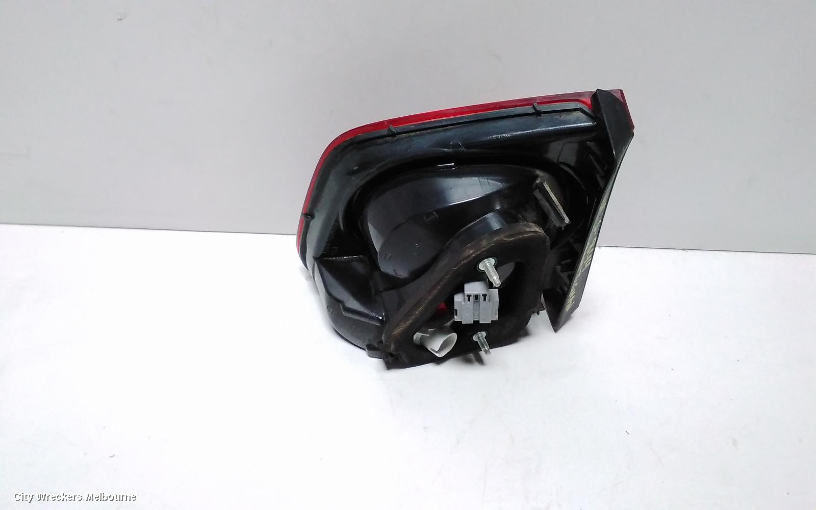 VOLKSWAGEN TIGUAN REAR GARNISH, TAILGATE LAMP (LH SIDE), 5N, 05/2008 - 06/2011