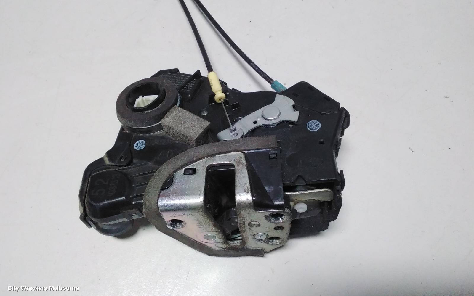 TOYOTA HIACE DOOR/BOOT/GATE LOCK, LEFT FRONT DOOR LOCK, TRH/KDH, 03/2005 - 04/2019