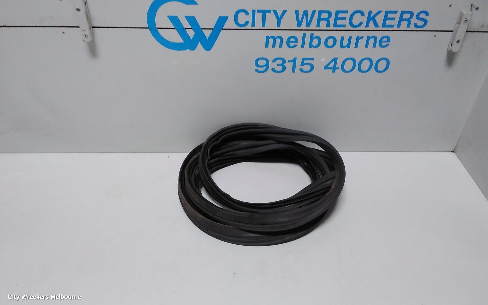SUBARU IMPREZA, G5, 09/2016 - 09/2023, LHR DOOR SEAL ON TE BODY: 66343